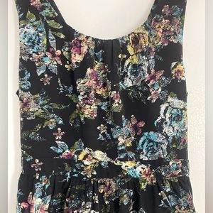 $11 or 2/$15  Forever 21 black floral dress